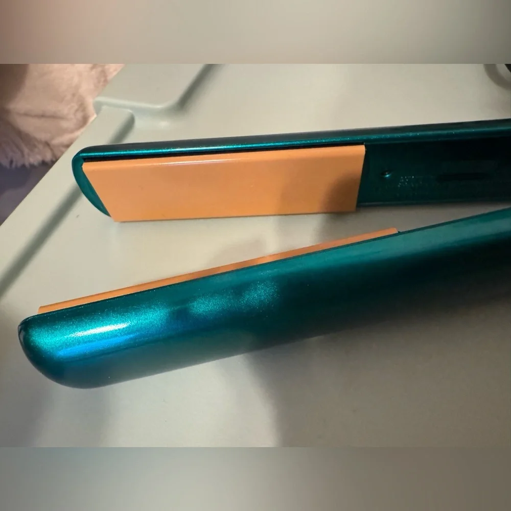 ICHI 1 Inch Ceramic Hair Straightening Iron Glitter Green NEW No Box